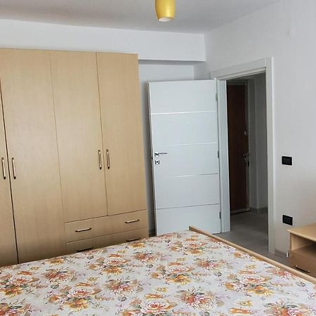 Olsi Apartment Vlore Exterior photo